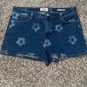 Wrangler Women's Dark Blue Floral Jean Shorts